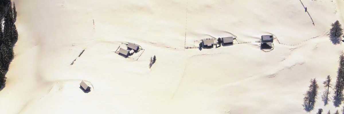 Flugwegposition um 10:15:00: Aufgenommen in der Nähe von Trieben, Österreich in 2177 Meter